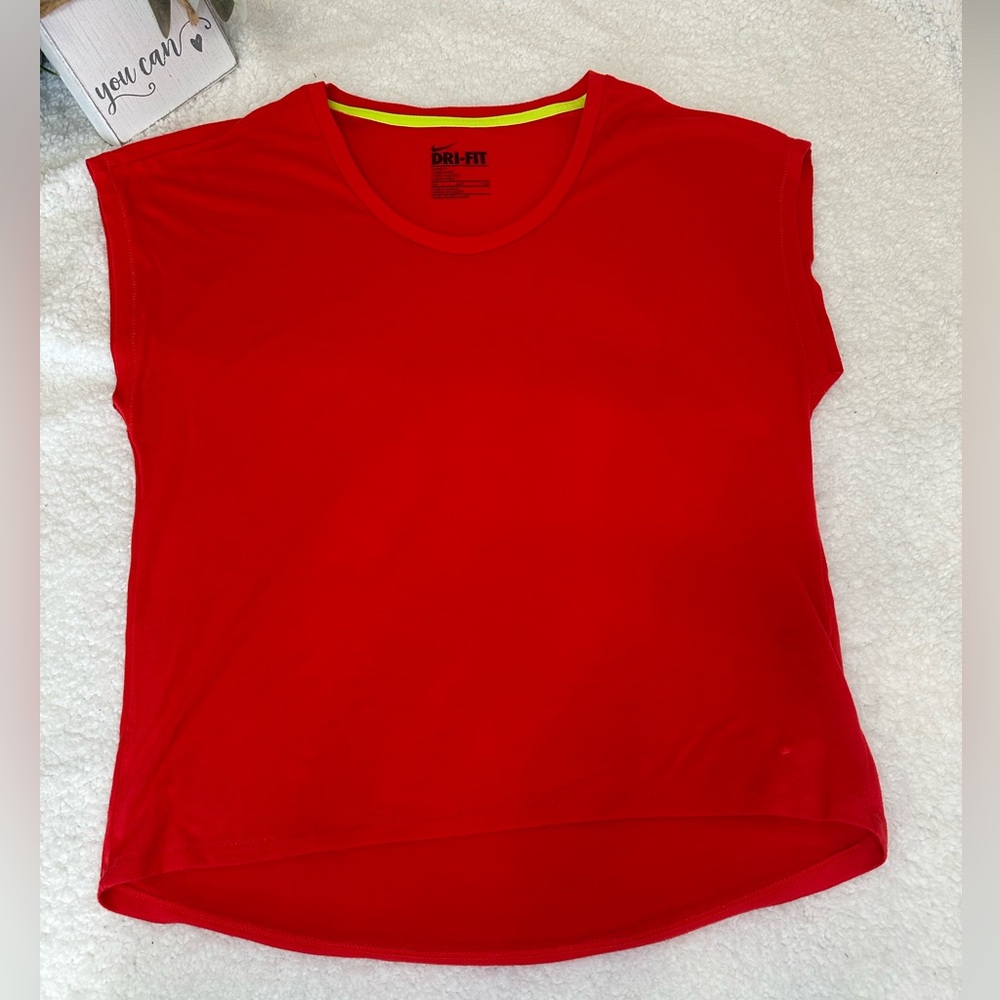 Nike dri-fit loose fit tee